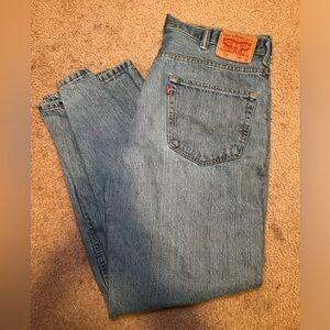 550 Levi Jeans Men’s 38x32